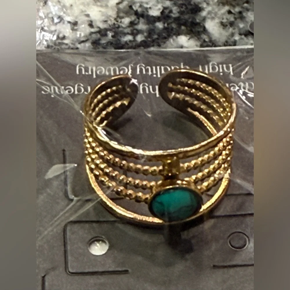 Gold and Turquoise ring 18k Gold plated - Picture 2 of 8